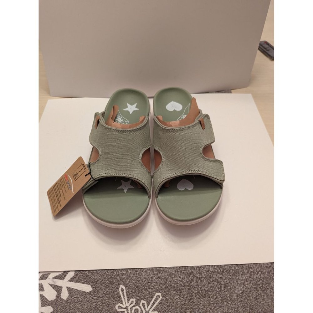 Spenco Slides Kholo Believe Size 12 NWOB
